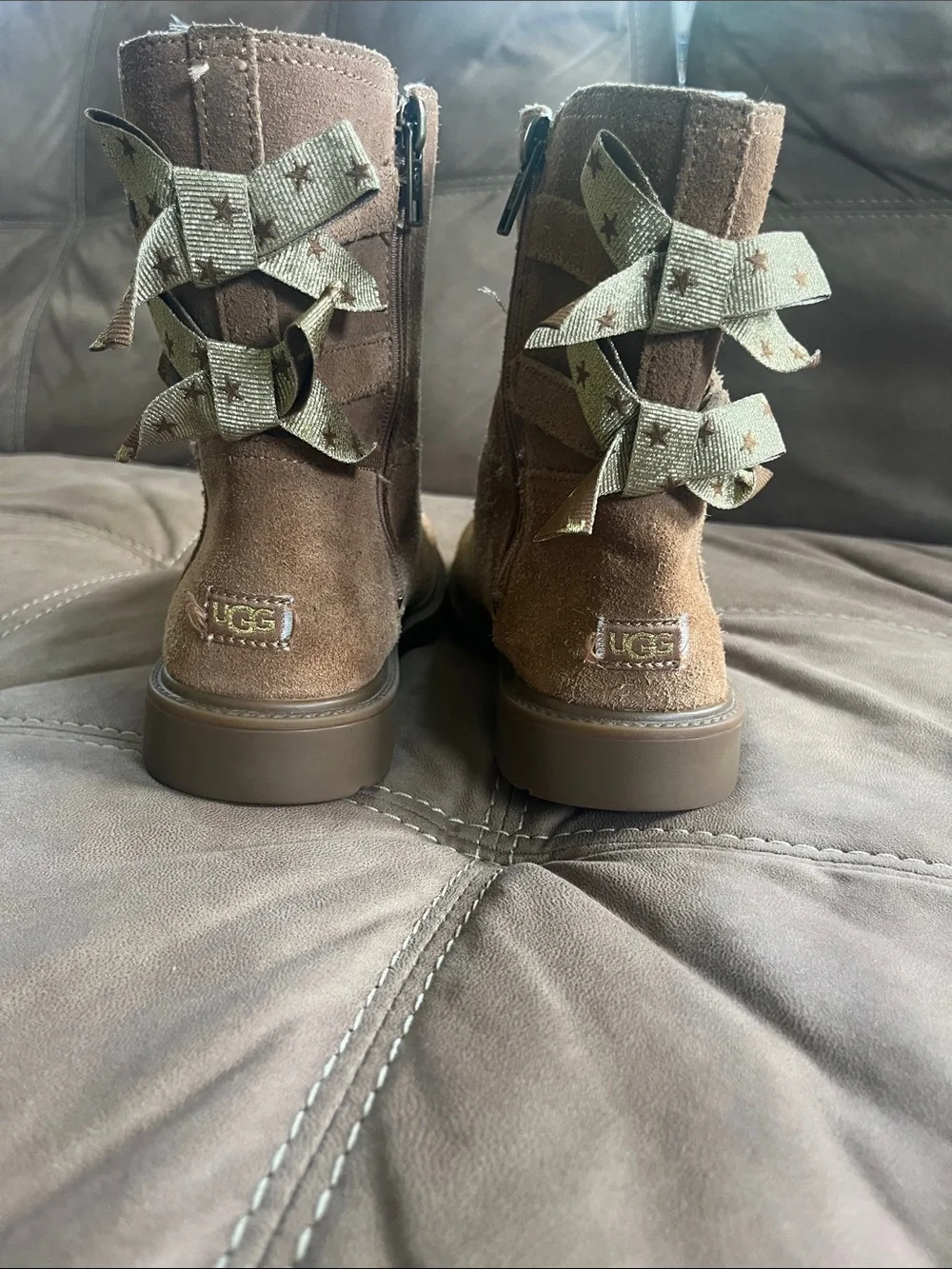 UGG Kids Brown Suede Star-Print Bow Back Boots